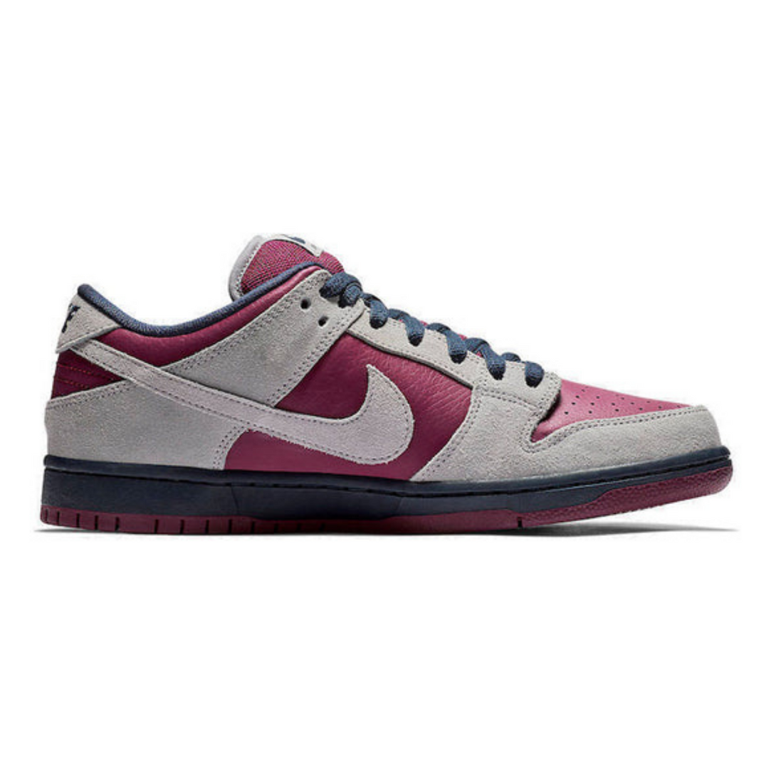 Nike SB Dunk Low 'True Berry'- Streetwear Fashion 950 - levefly.com