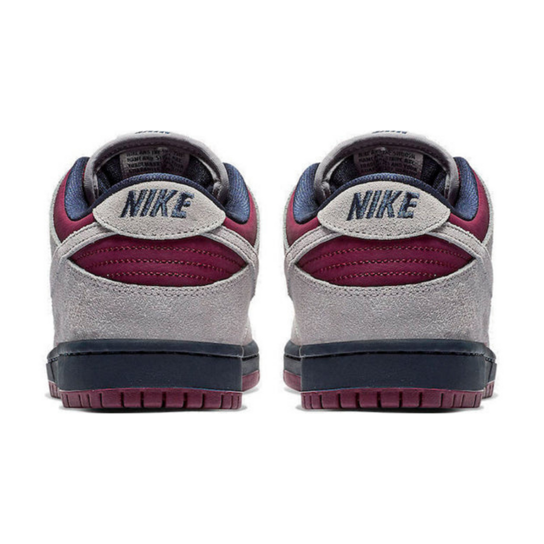 Nike SB Dunk Low 'True Berry'- Streetwear Fashion 950 - levefly.com