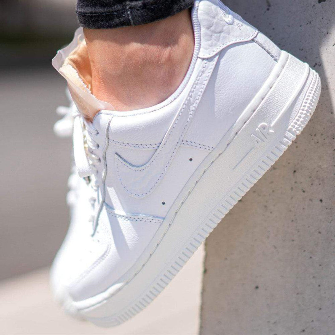 Nike Wmns Air Force 1 Low '07 LX 'Bling'- Streetwear Fashion 950 - levefly.com