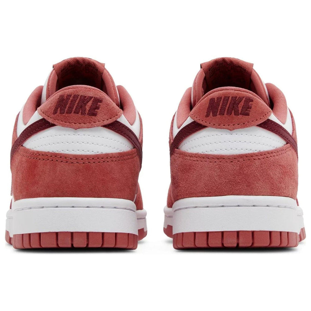 Nike Wmns Dunk Low 'Valentine's Day' 2024- Streetwear Fashion 950 - levefly.com