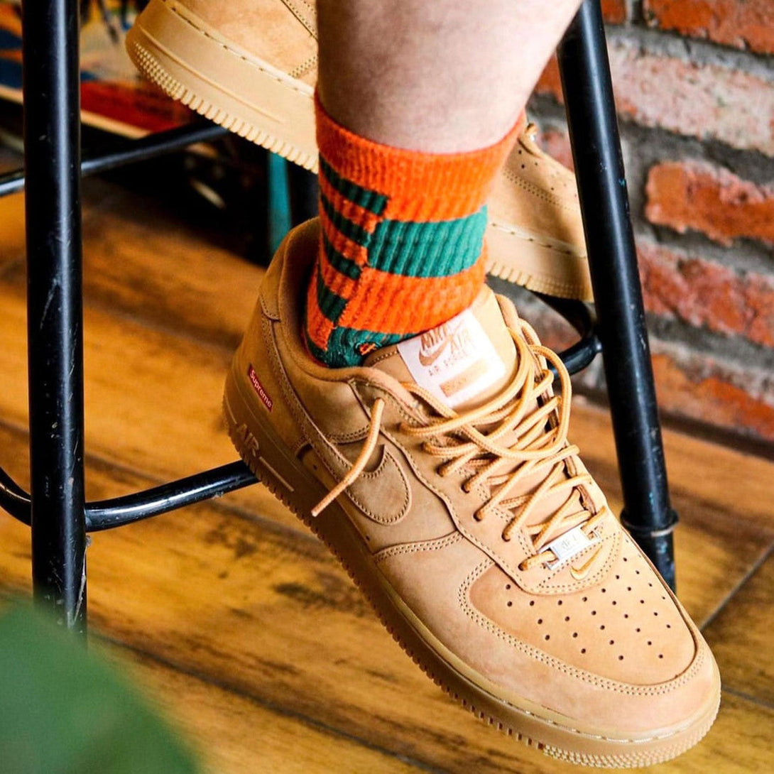 Supreme x Nike Air Force 1 Low SP 'Flax'- Streetwear Fashion 950 - levefly.com